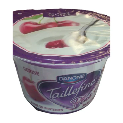 Taillefine Plus Cerise (0 % MG) Danone