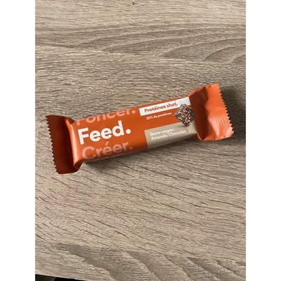 Barre vegan amande chocolat. Protéine shot. OKR