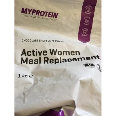 My Protein Active Woman Meal Replacement Minéral/Multivitaminé Saveur Truffe au Chocolat 1 my protein